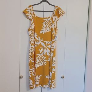 Beautiful & fun NWT Old Navy Dress